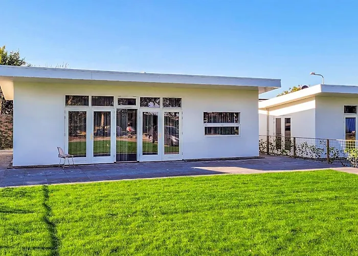 펜션 Terschelling *